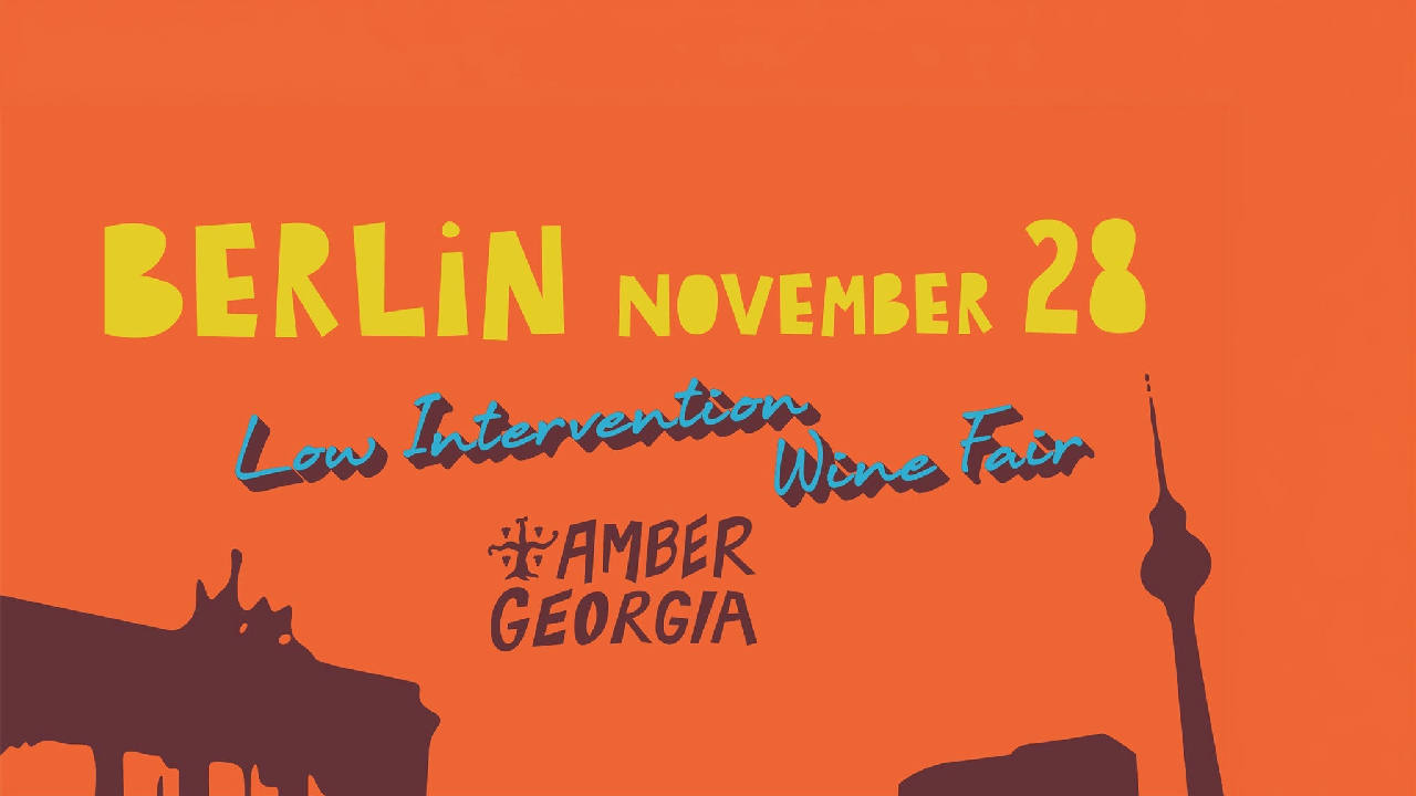 Amber Georgia in Berlin