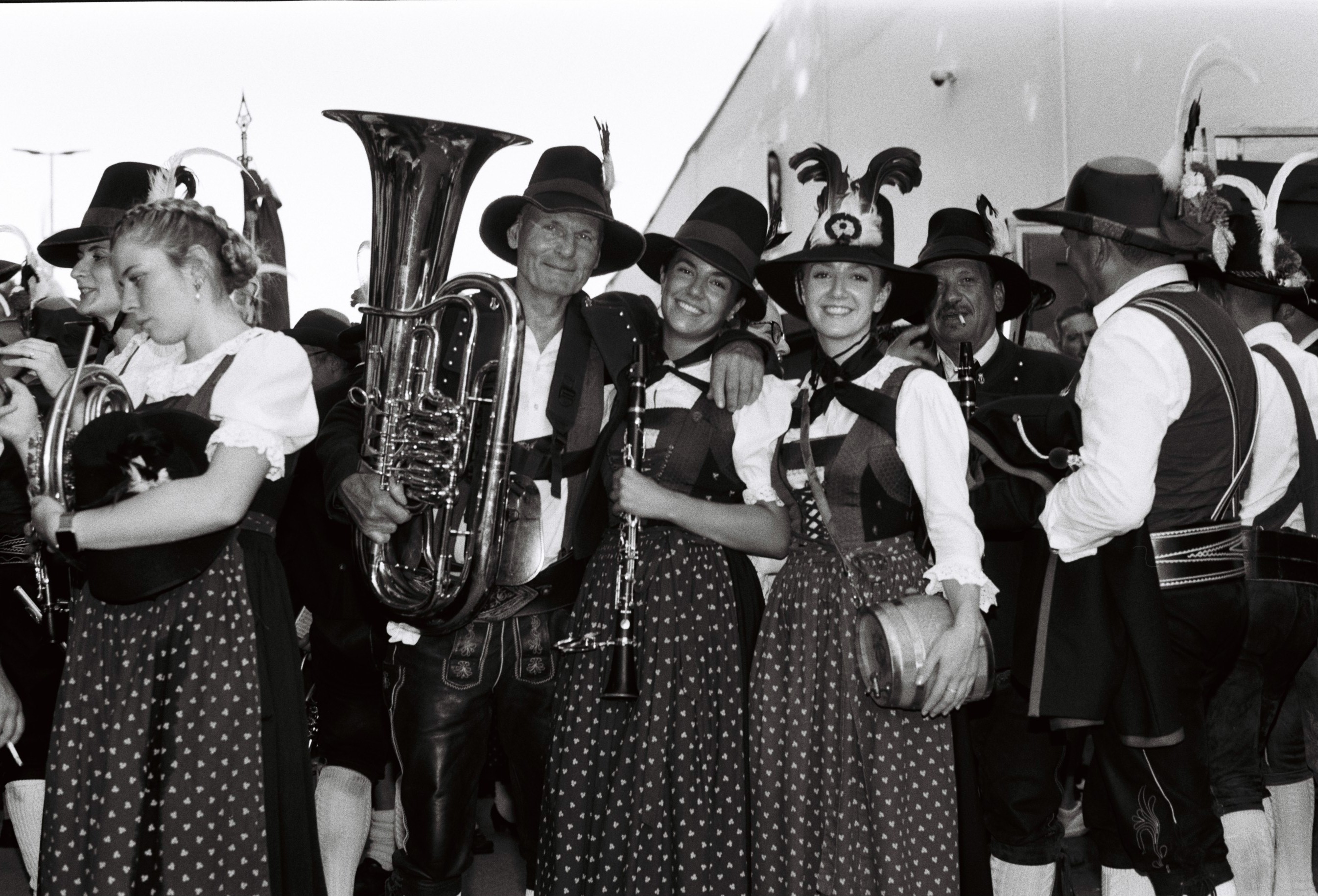 Tubist, clarinetist and marketenderin of a brass band at Oktoberfest 2025