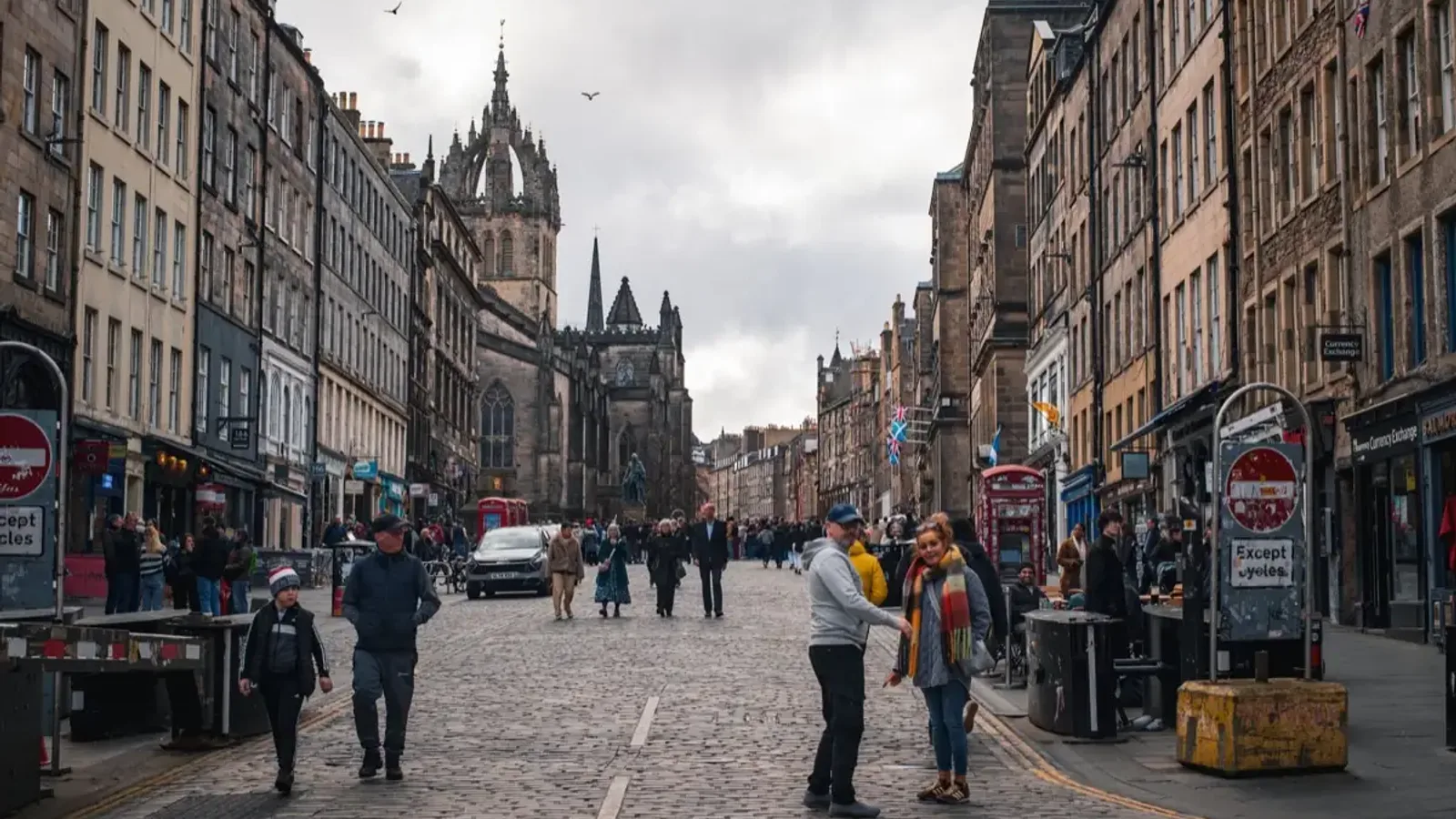Rong Indoor Festival 2026: travel, connectivity and planning — United Kingdom travel destination