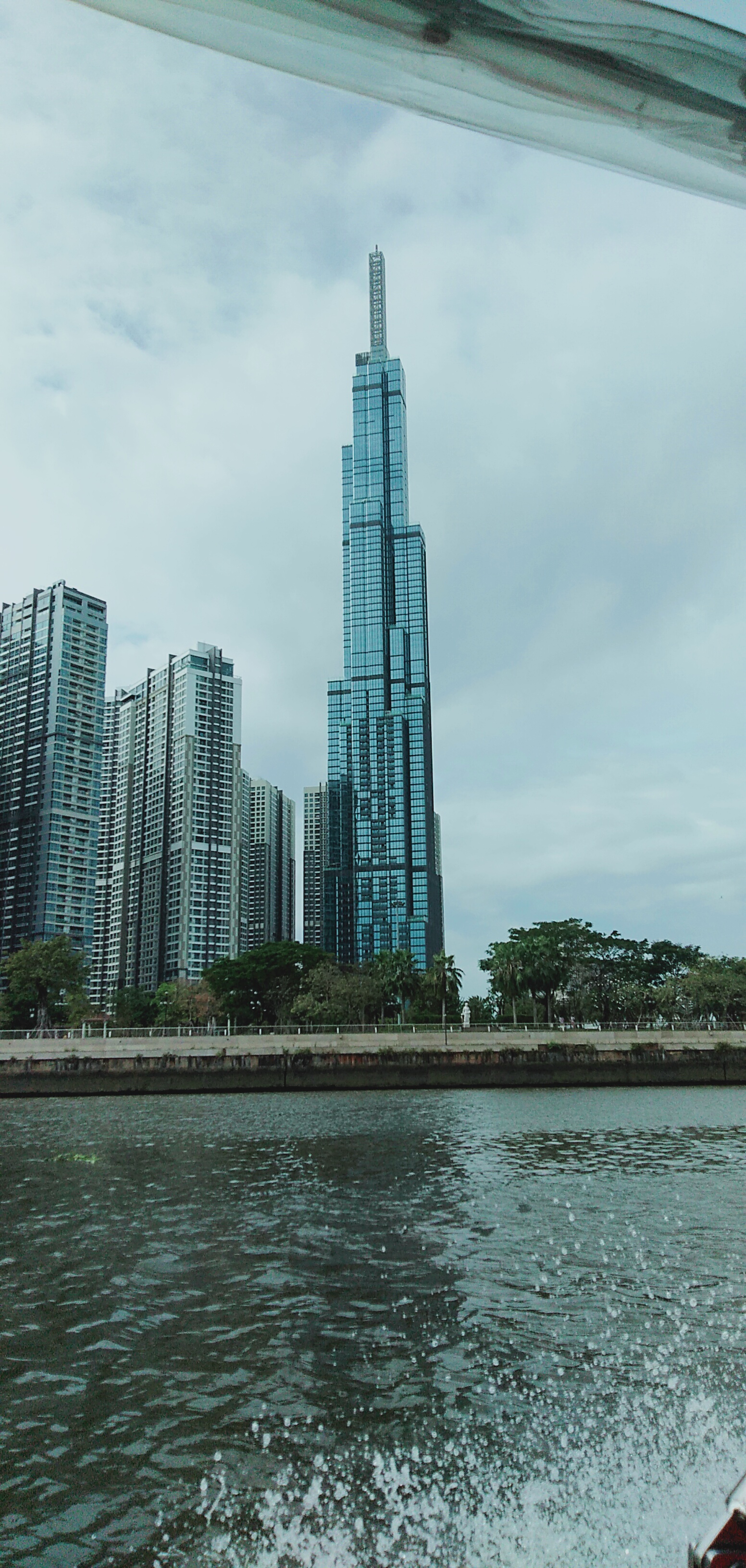 Landmark 81 view from Saigon River